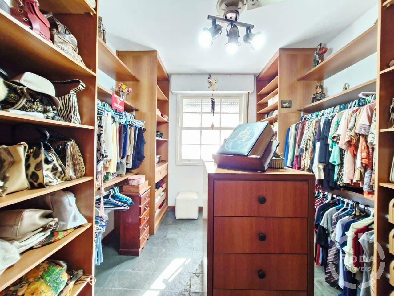 Apartamento à venda no Pompéia: DORMITÓRIO 4( CLOSET)