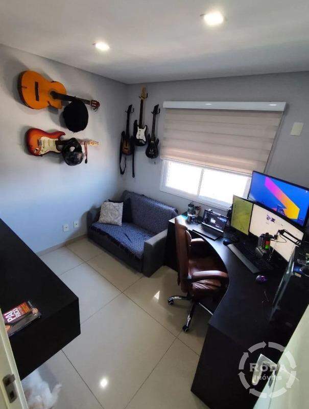 Apartamento à venda no Campo Grande: 