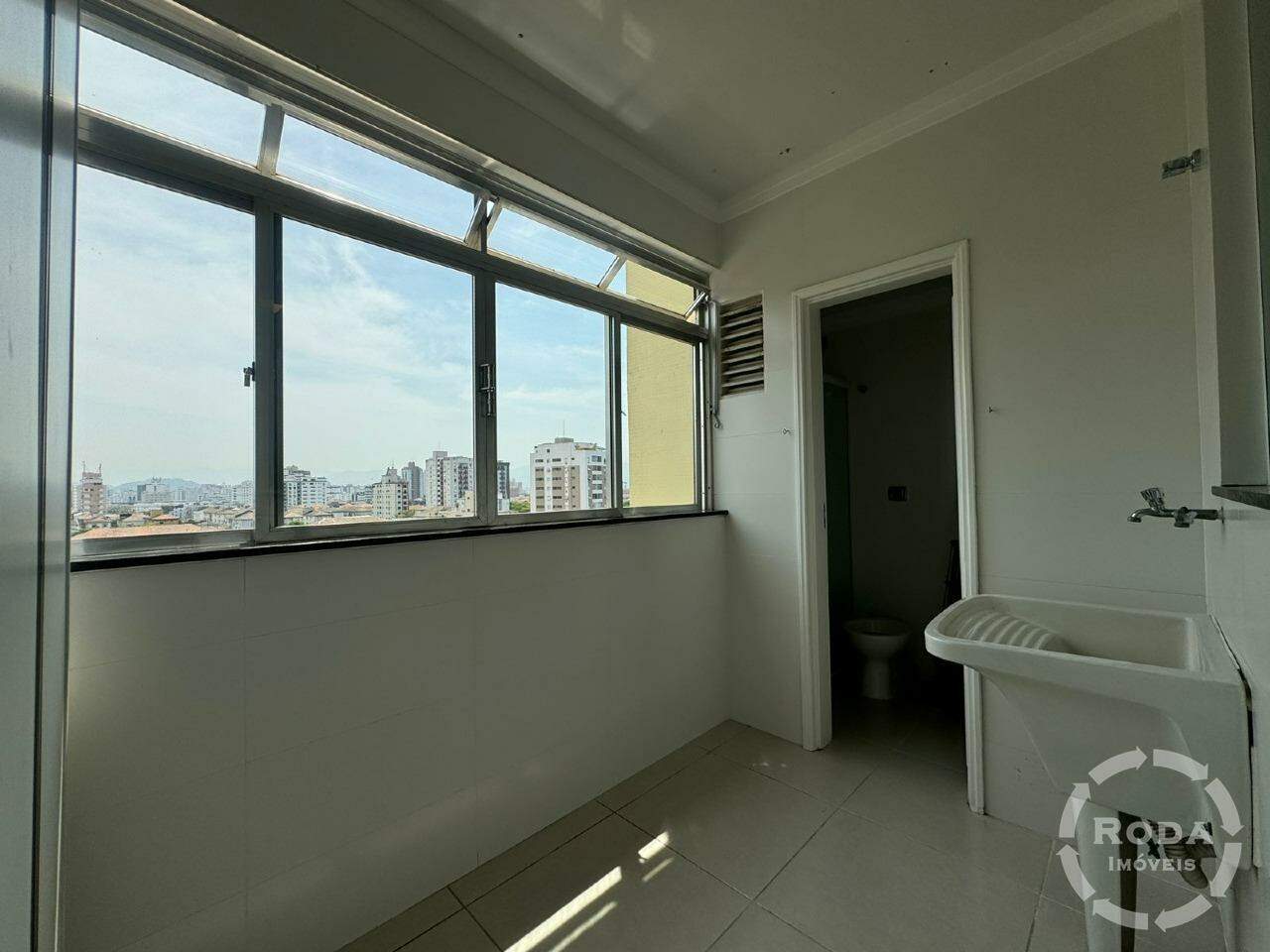 Apartamento à venda no Ponta da Praia: 