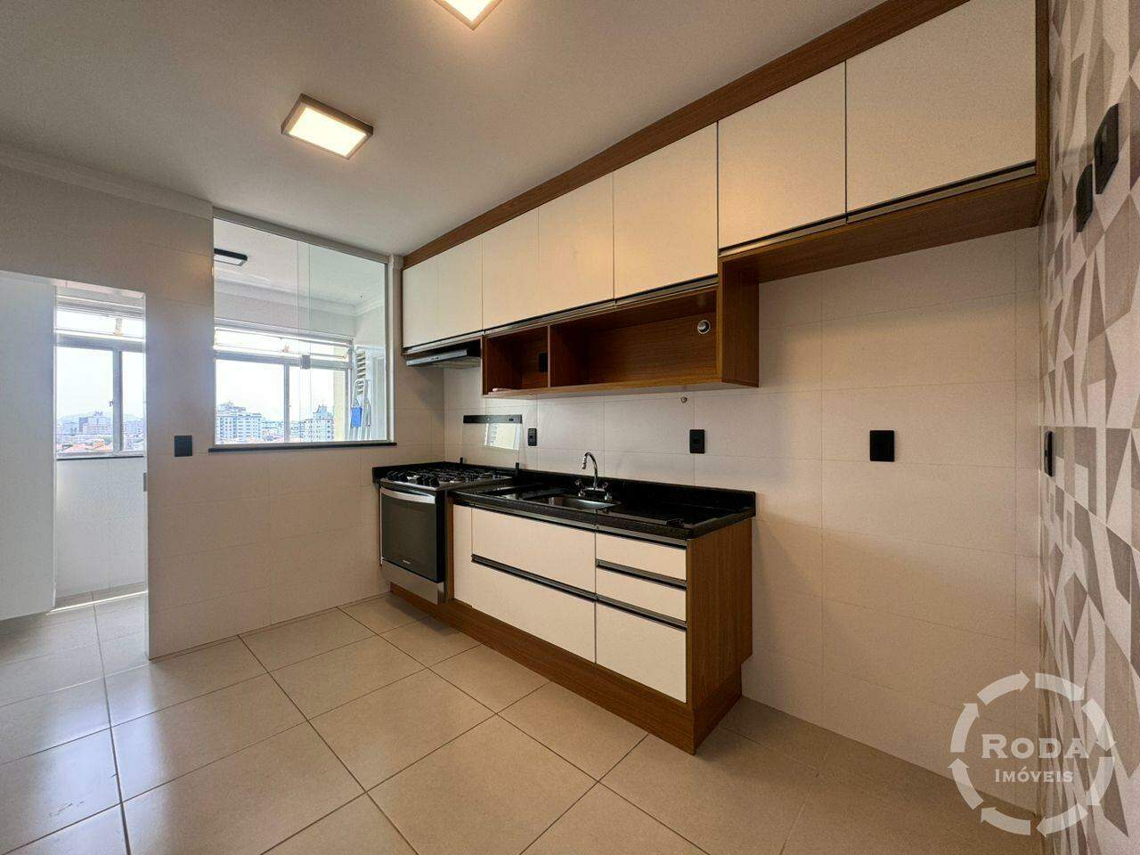 Apartamento à venda no Ponta da Praia: 