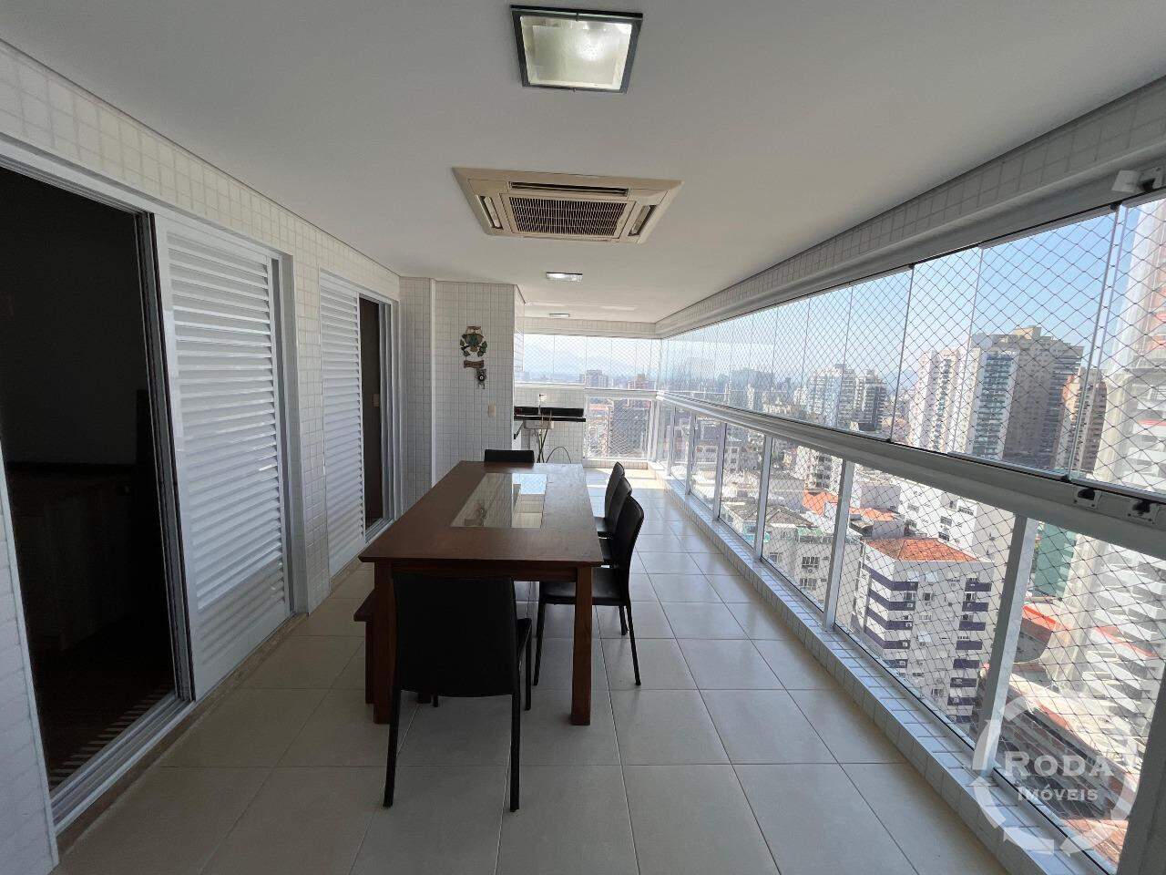Apartamento à venda no Embaré: 