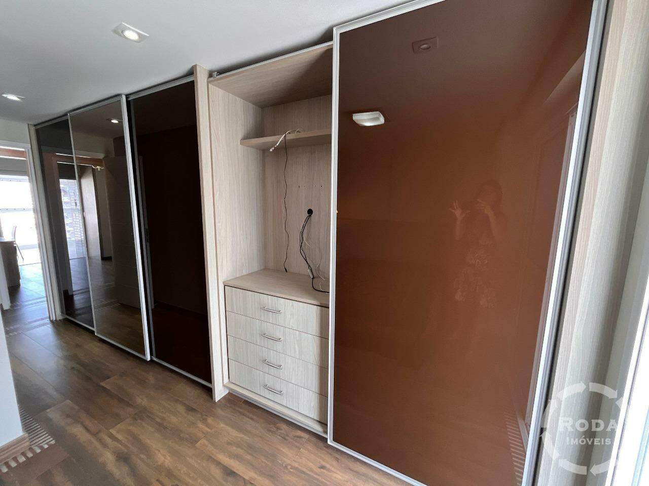 Apartamento à venda no Embaré: 