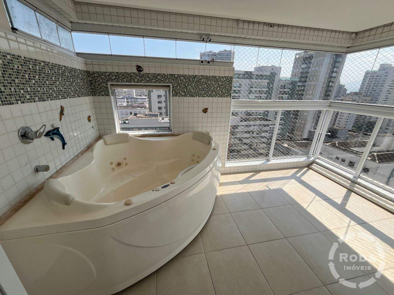 Apartamento à venda no Embaré: 