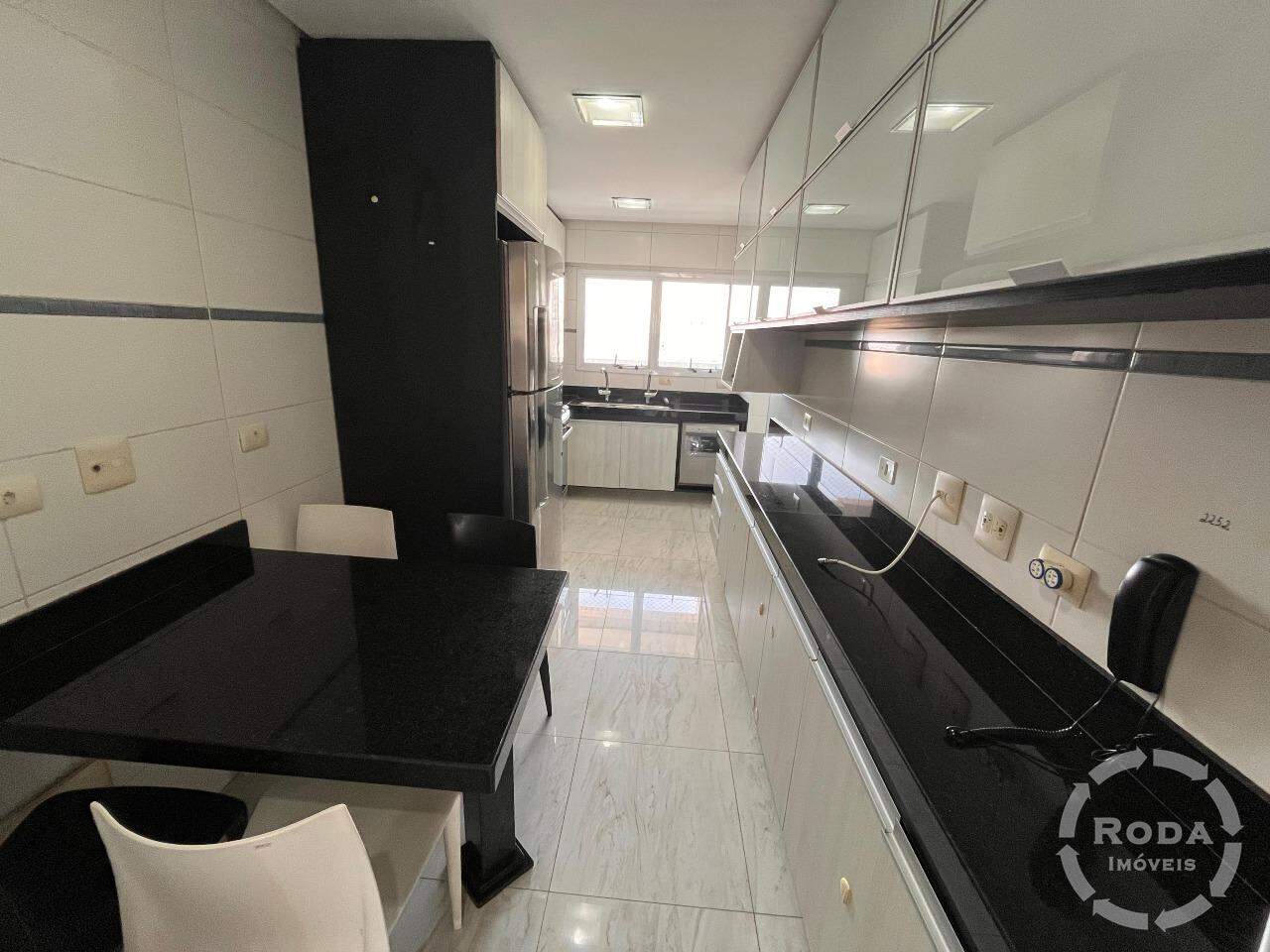 Apartamento à venda no Embaré: 