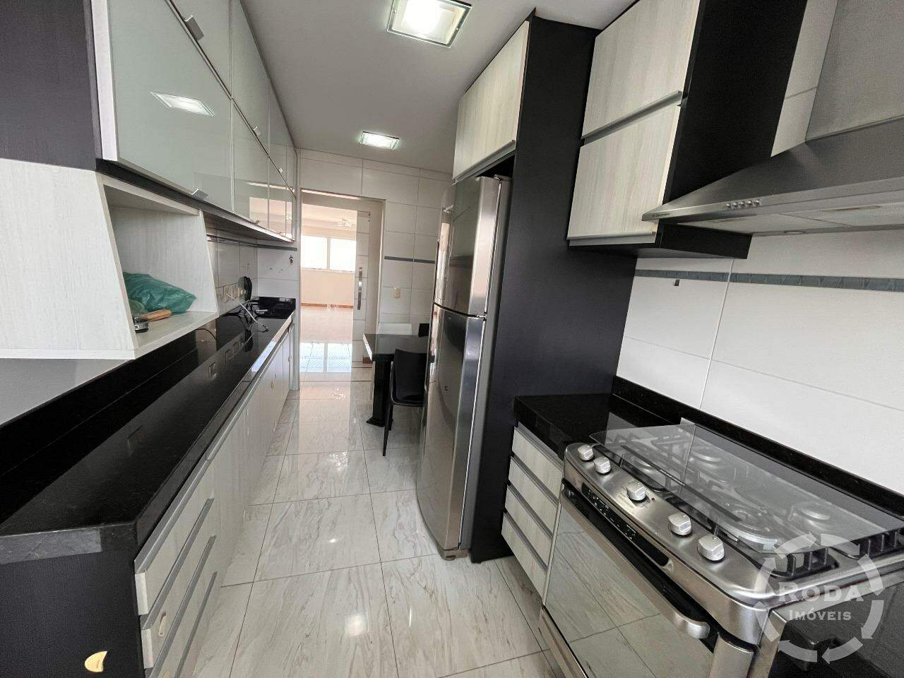 Apartamento à venda no Embaré: 
