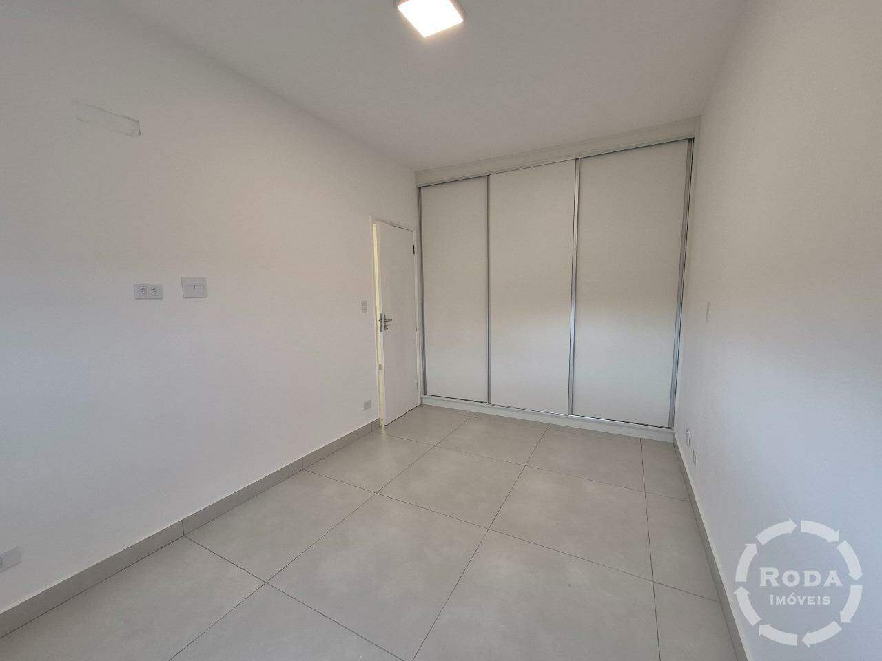 Apartamento à venda no Embaré: 