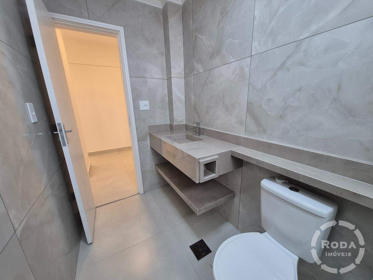 Apartamento à venda no Embaré: 