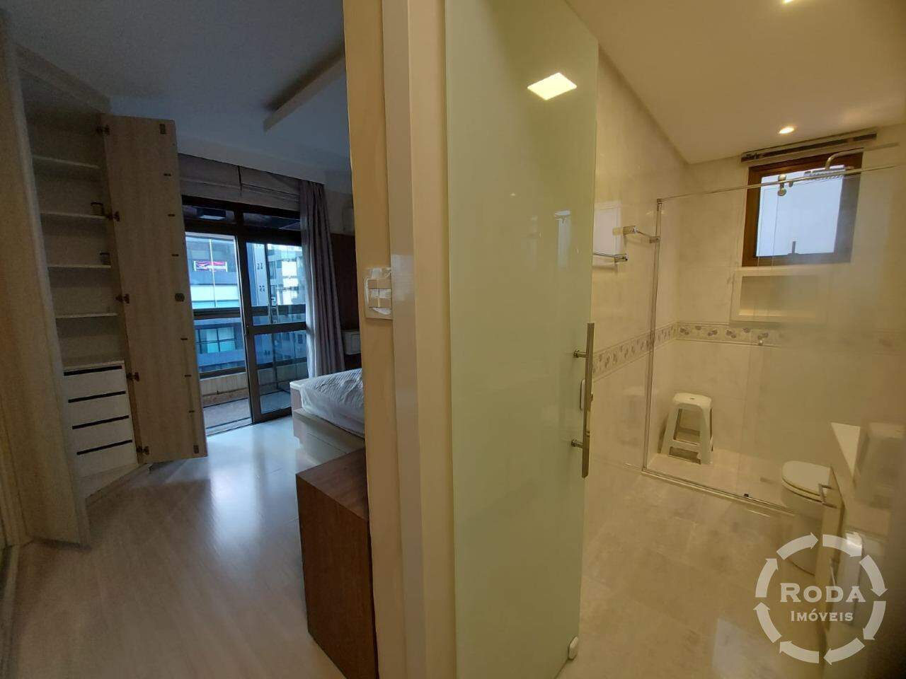 Apartamento à venda no Ponta da Praia: 