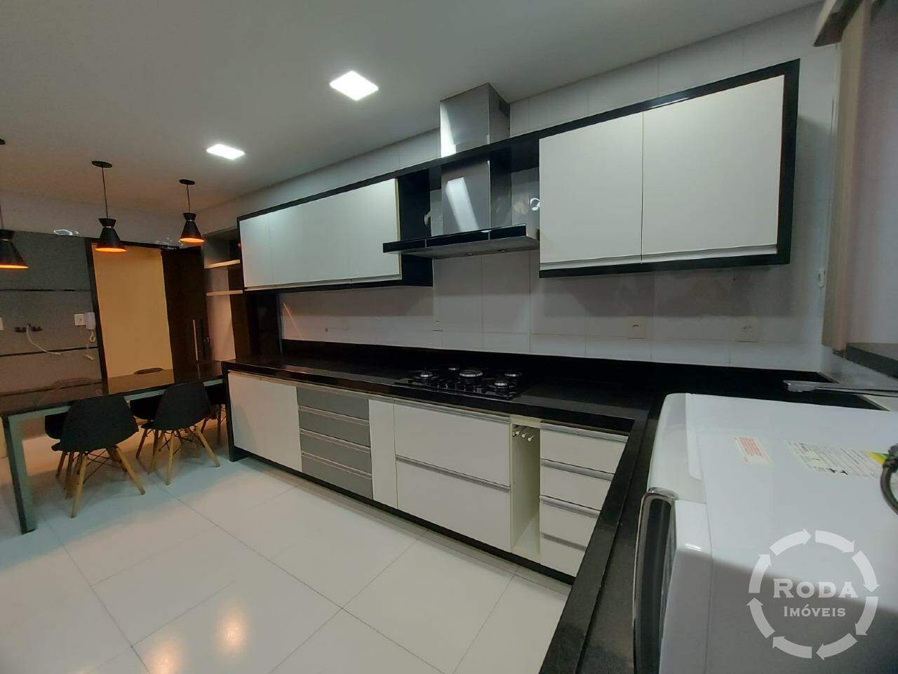 Apartamento à venda no Ponta da Praia: 