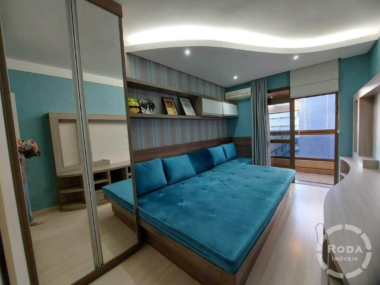 Apartamento à venda no Ponta da Praia: 