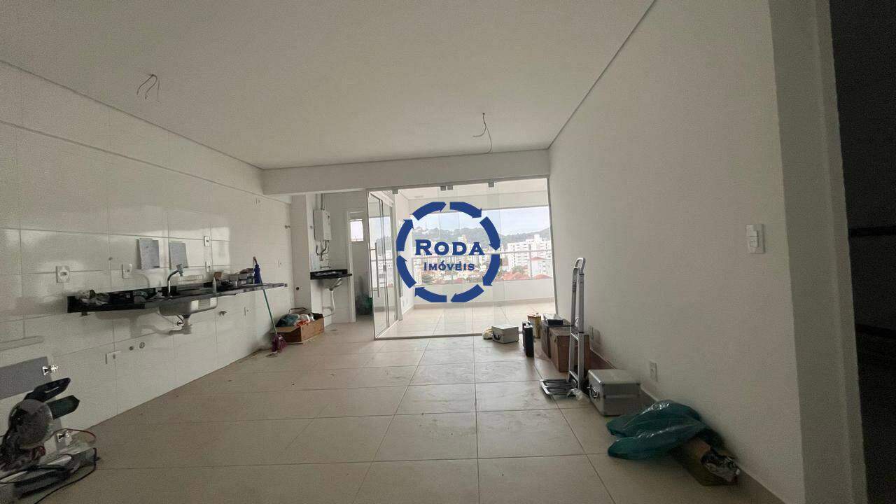 Apartamento para aluguel no Campo Grande: 