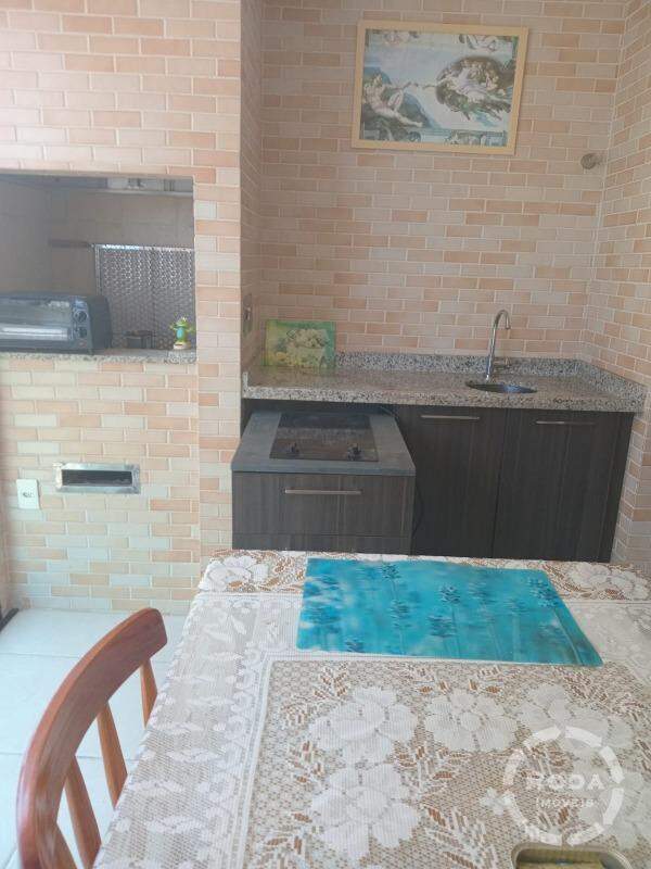 Apartamento à venda no Ponta da Praia: 