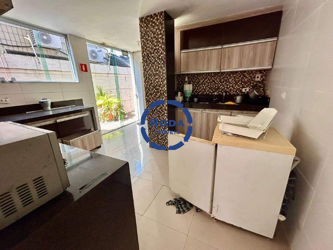 Casa à venda no Ponta da Praia: 
