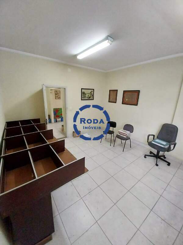 Casa Sobreposta Alta à venda no Vila Mathias: 