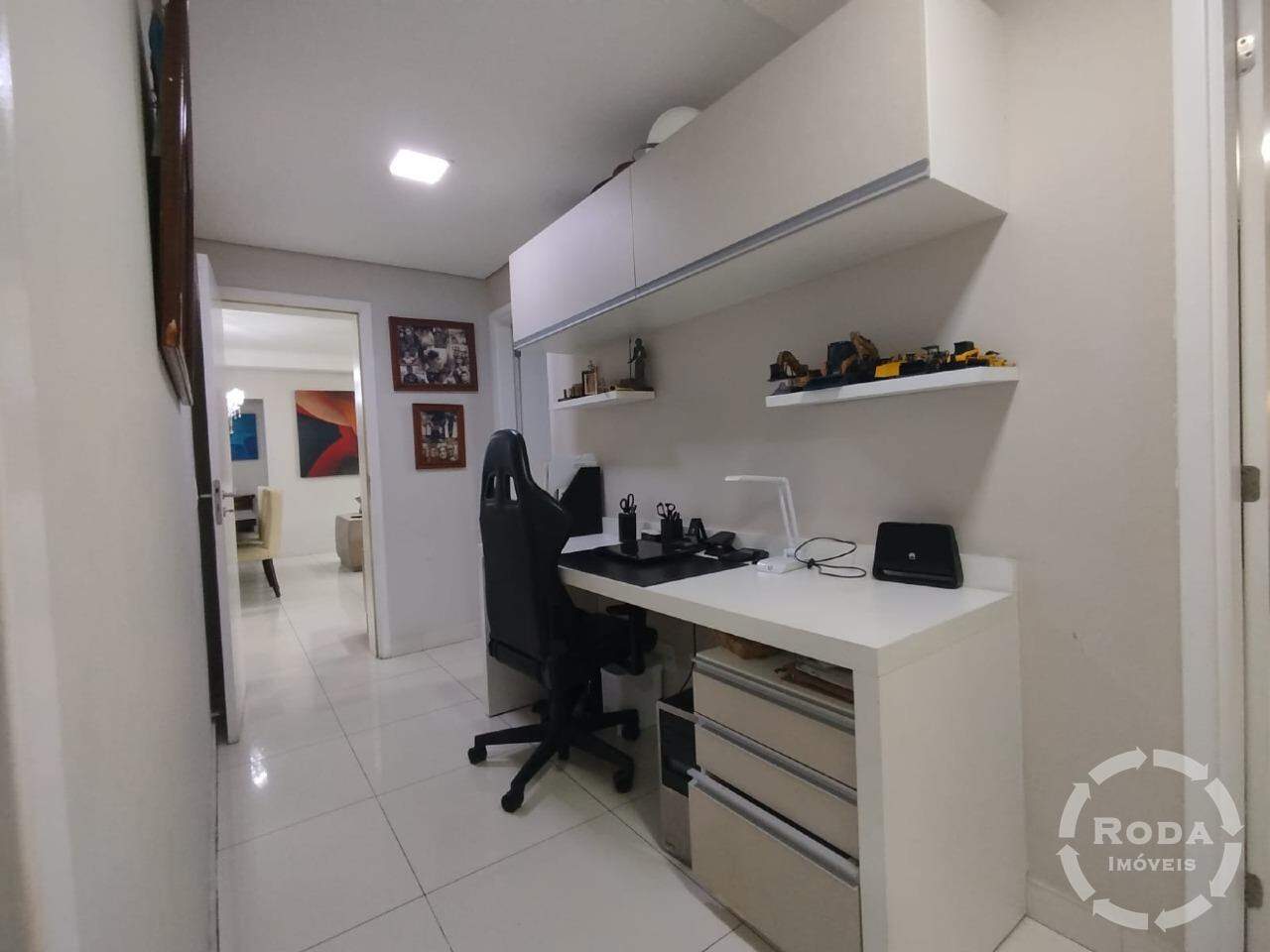 Apartamento à venda no Marapé: 
