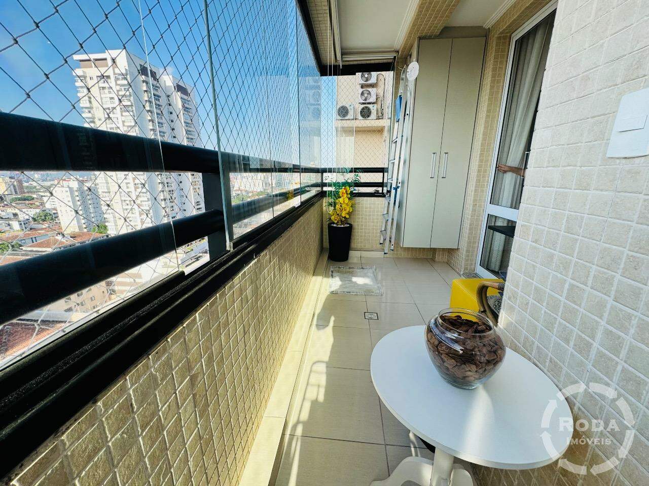 Apartamento à venda no Embaré: 