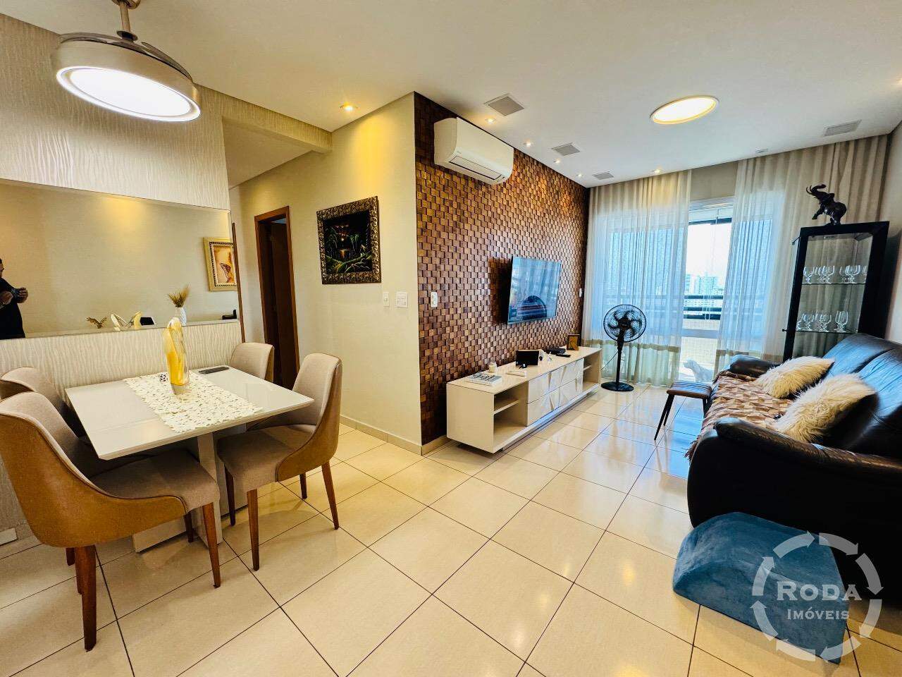 Apartamento à venda no Embaré: 