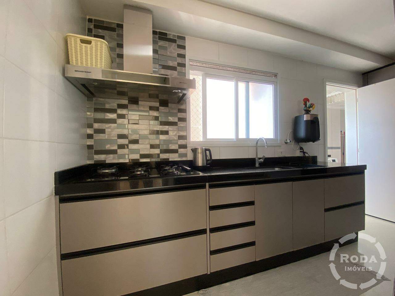Apartamento à venda no Embaré: COZINHA
