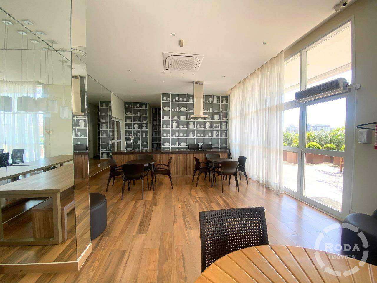 Apartamento à venda no Embaré: SALAO DE FESTA