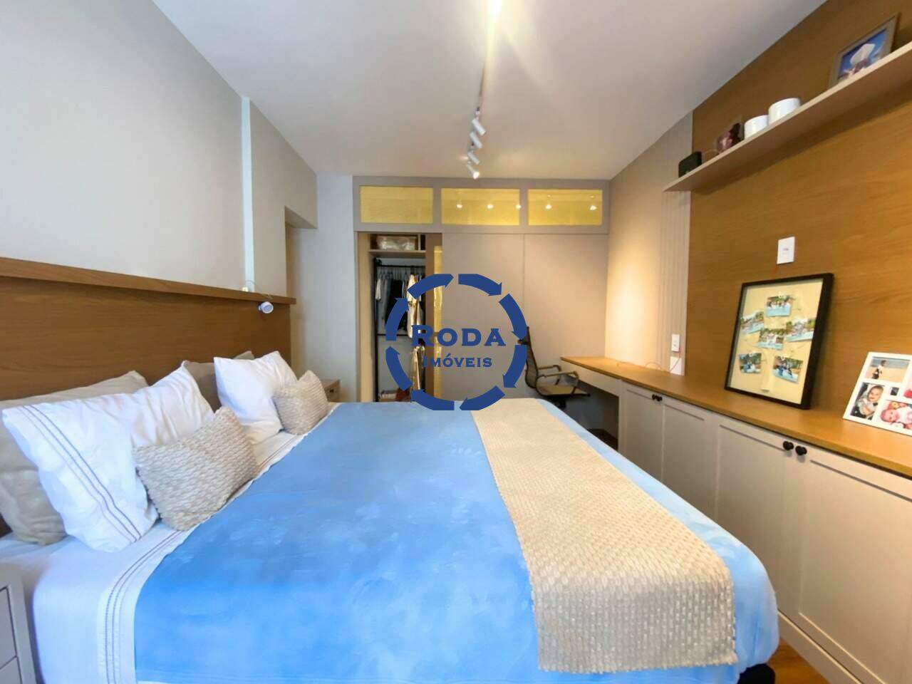 Apartamento à venda no Embaré: SUITE