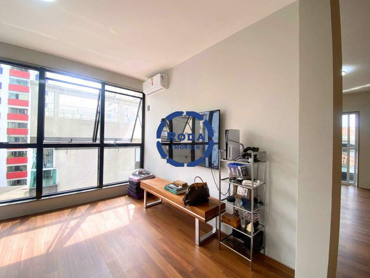 Apartamento à venda no Embaré: SALA TV