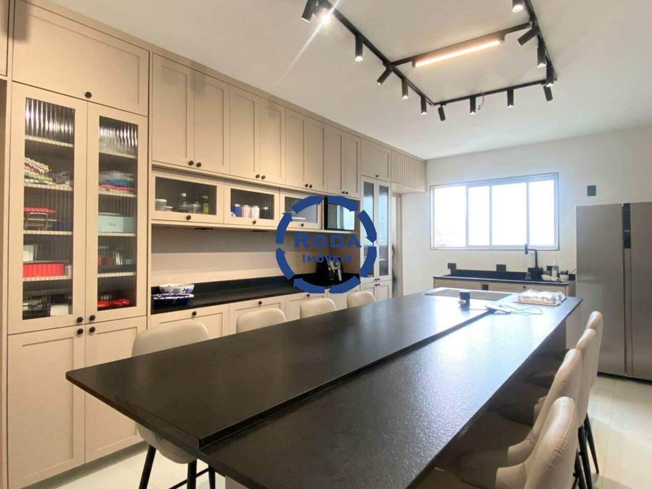 Apartamento à venda no Embaré: COZINHA