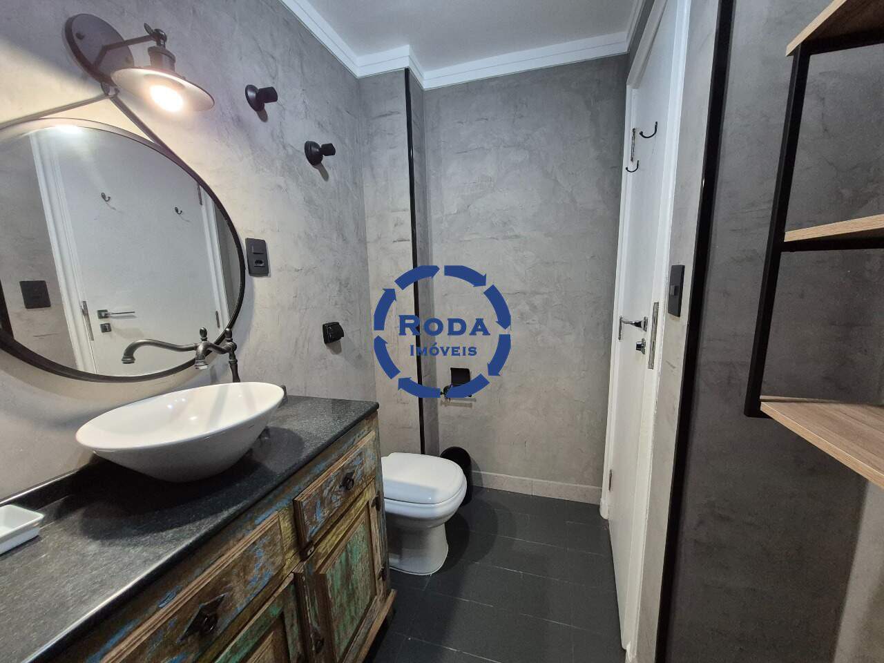 Apartamento à venda no Ponta da Praia: