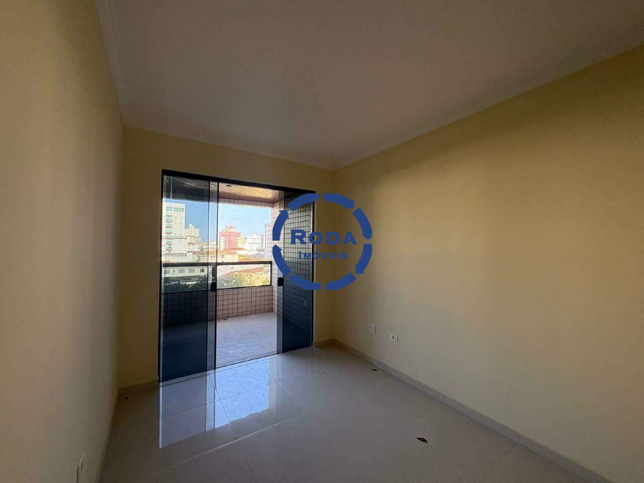 Apartamento à venda no Embaré: 