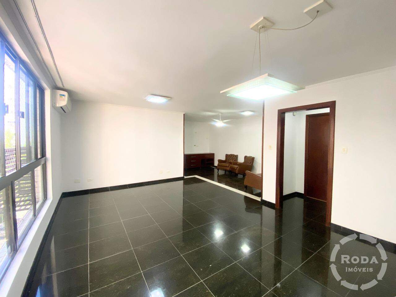 Apartamento à venda no Ponta da Praia: SALA