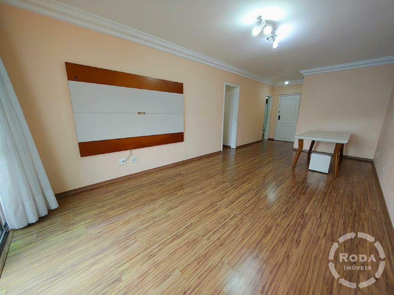 Apartamento à venda no Embaré: 