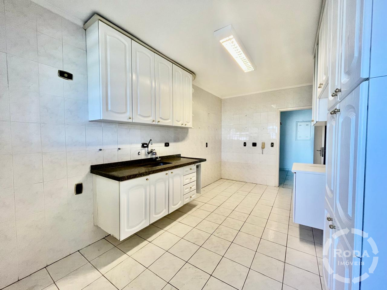 Apartamento à venda no Ponta da Praia: 