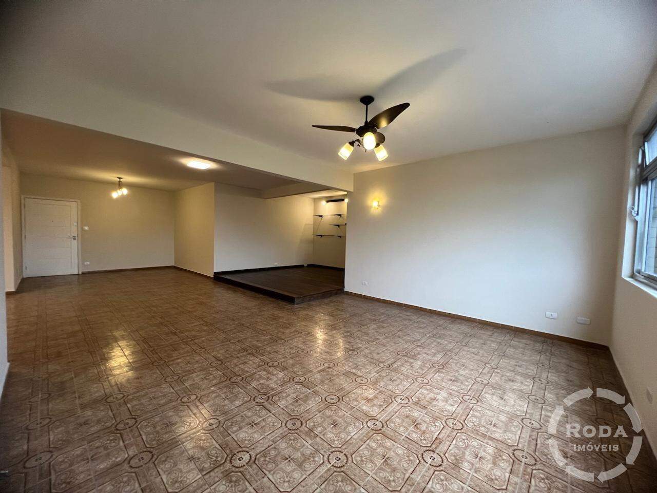 Apartamento à venda no Embaré: 