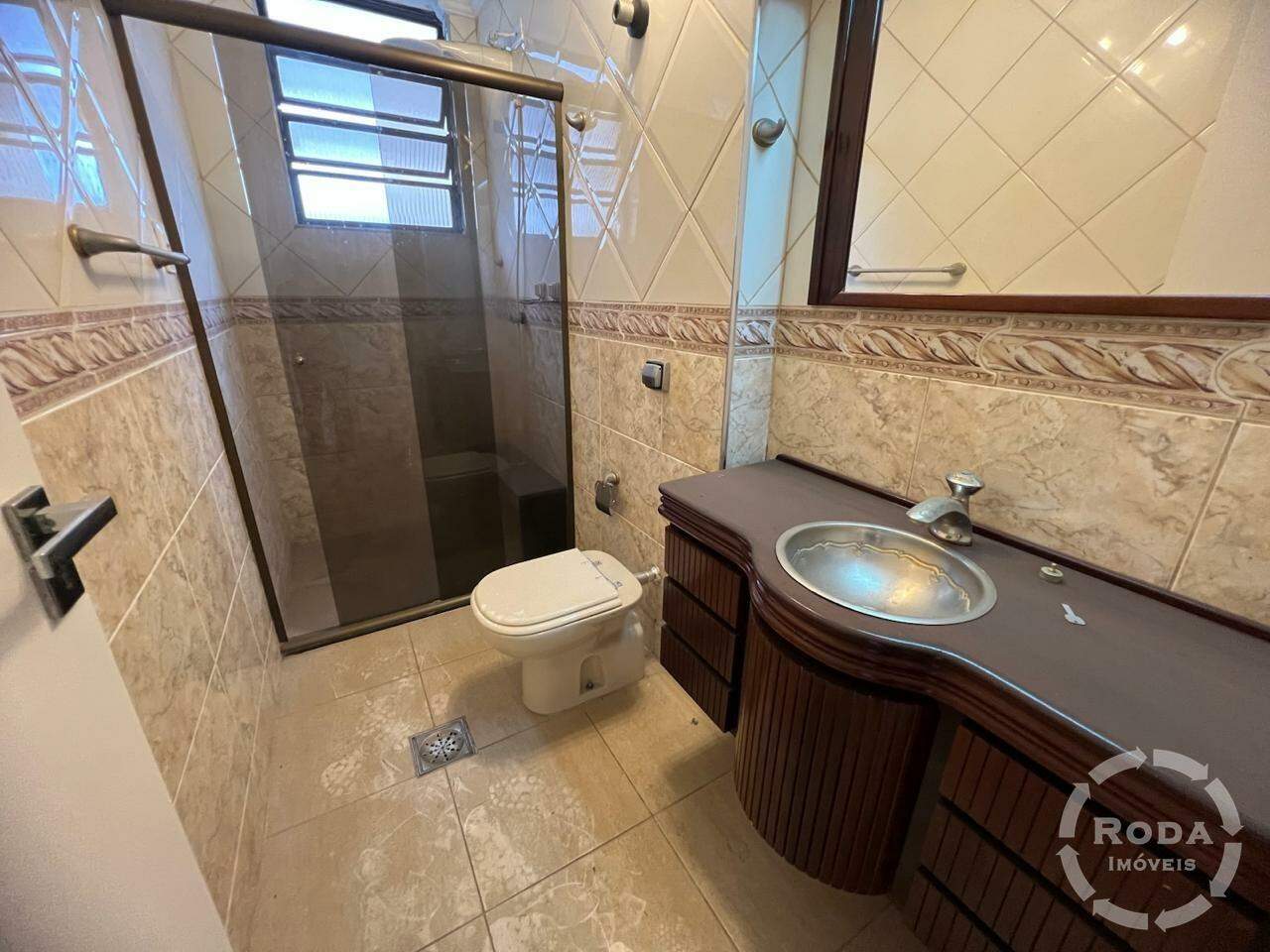 Apartamento à venda no Embaré: 