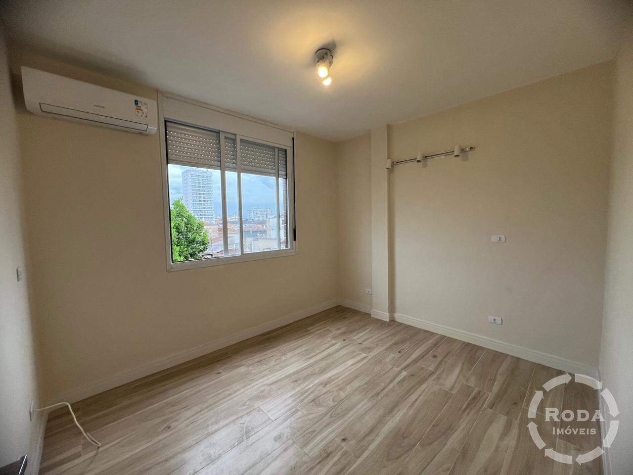 Apartamento à venda no Embaré: 