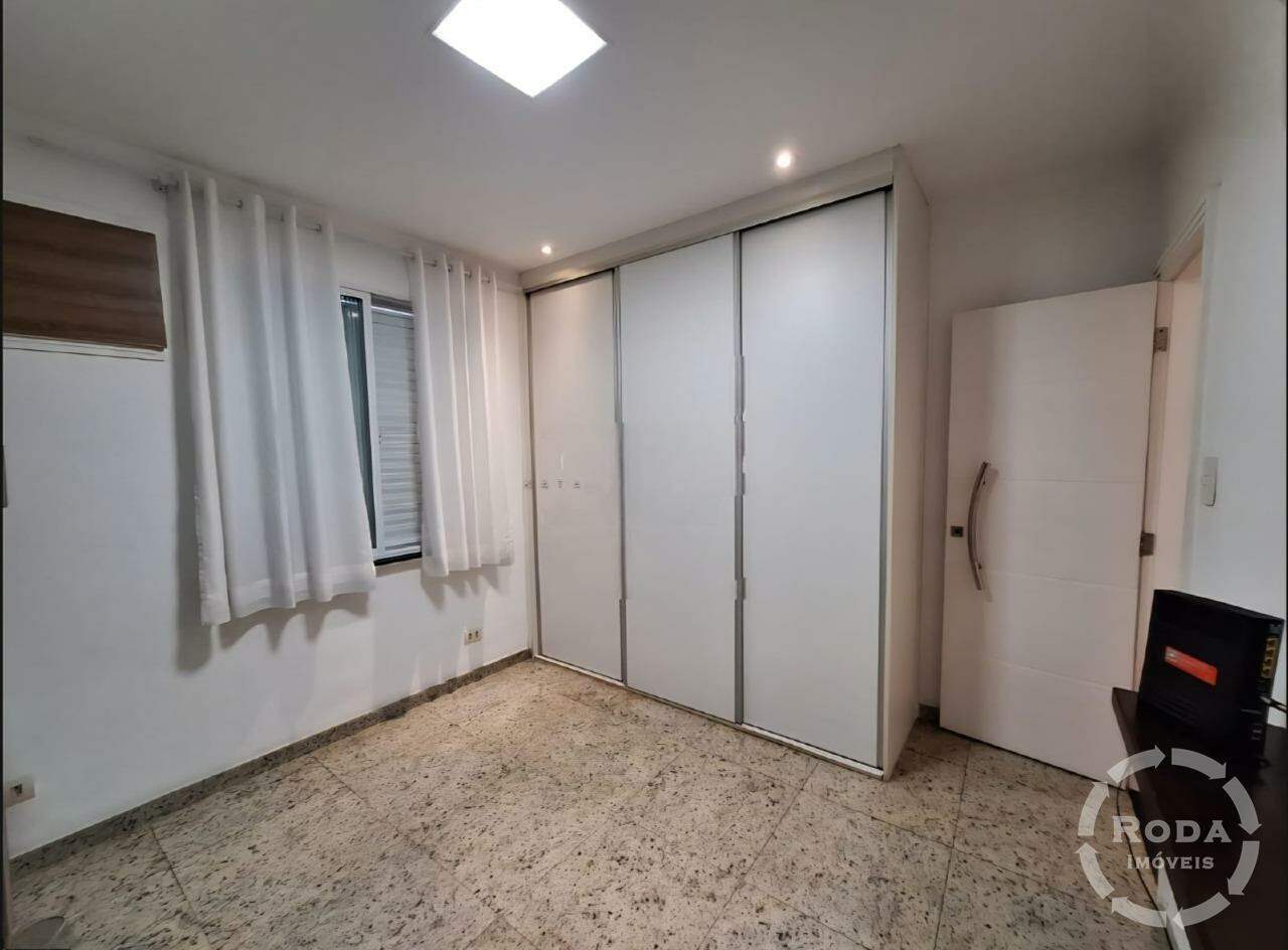 Apartamento à venda no Embaré: 