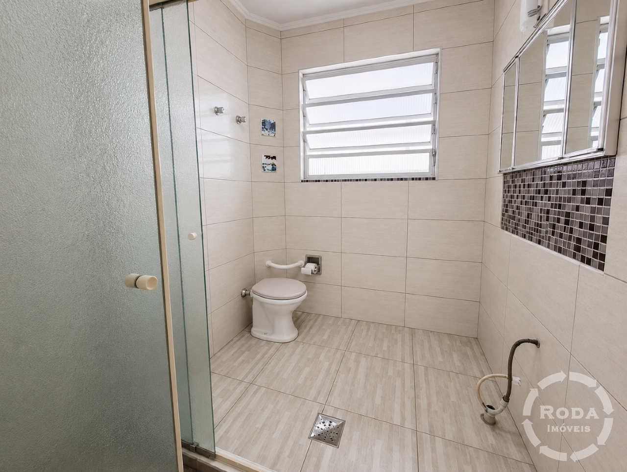 Apartamento à venda no Embaré: 