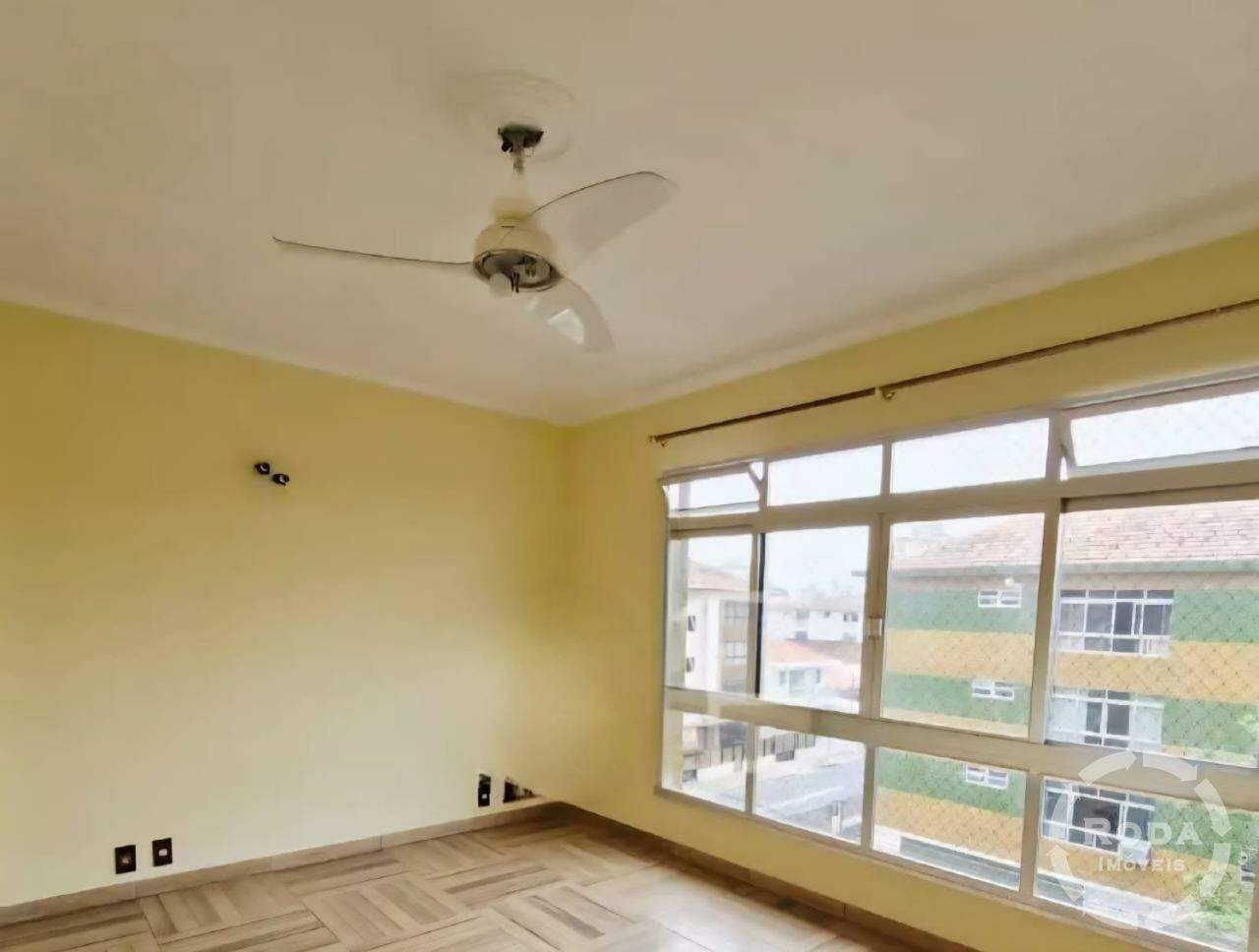 Apartamento à venda no Embaré: 
