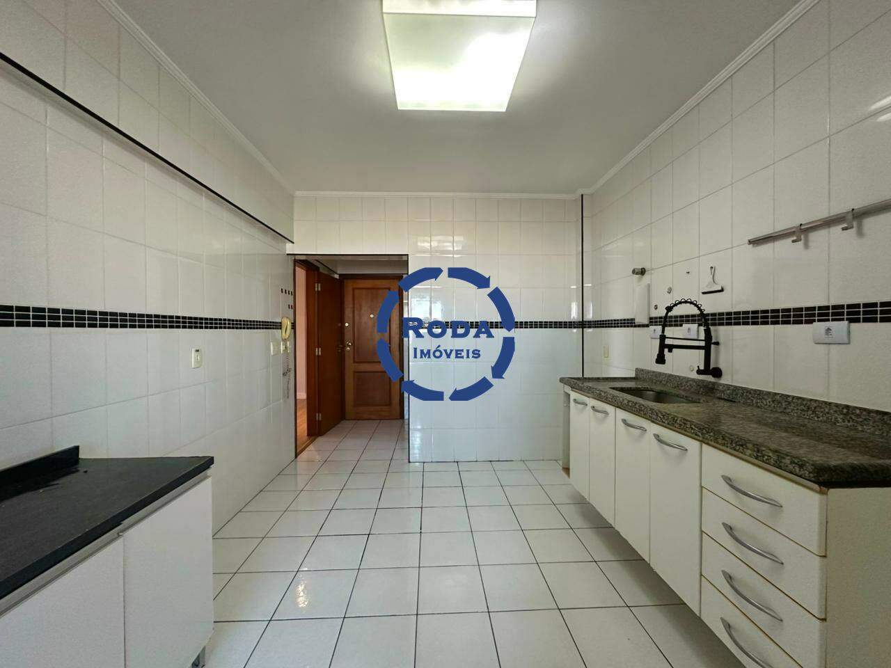 Apartamento à venda no Embaré: 