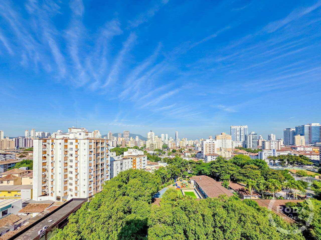 Apartamento à venda no Ponta da Praia: 