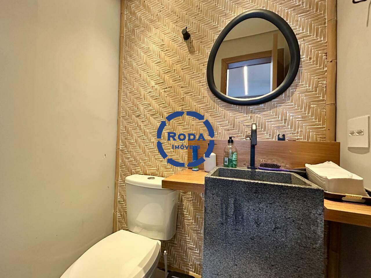 Apartamento à venda no Ponta da Praia: 