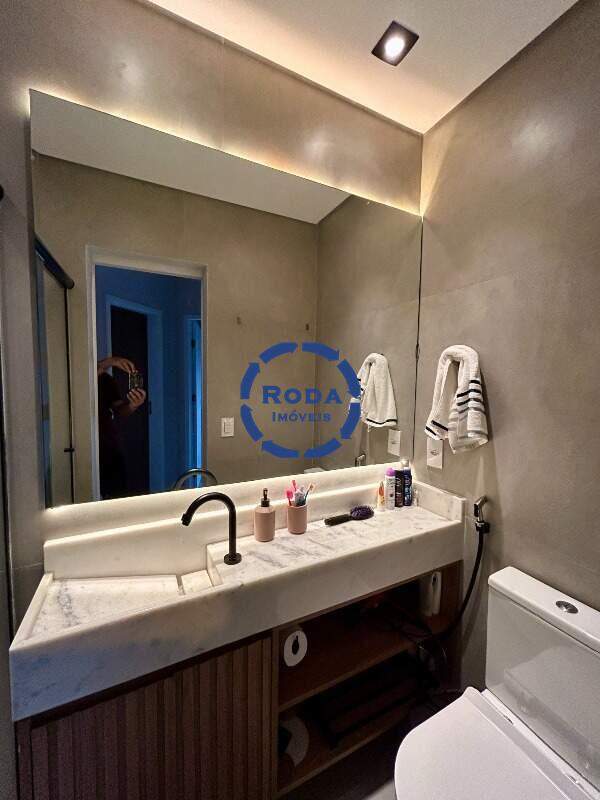 Apartamento à venda no Ponta da Praia: 