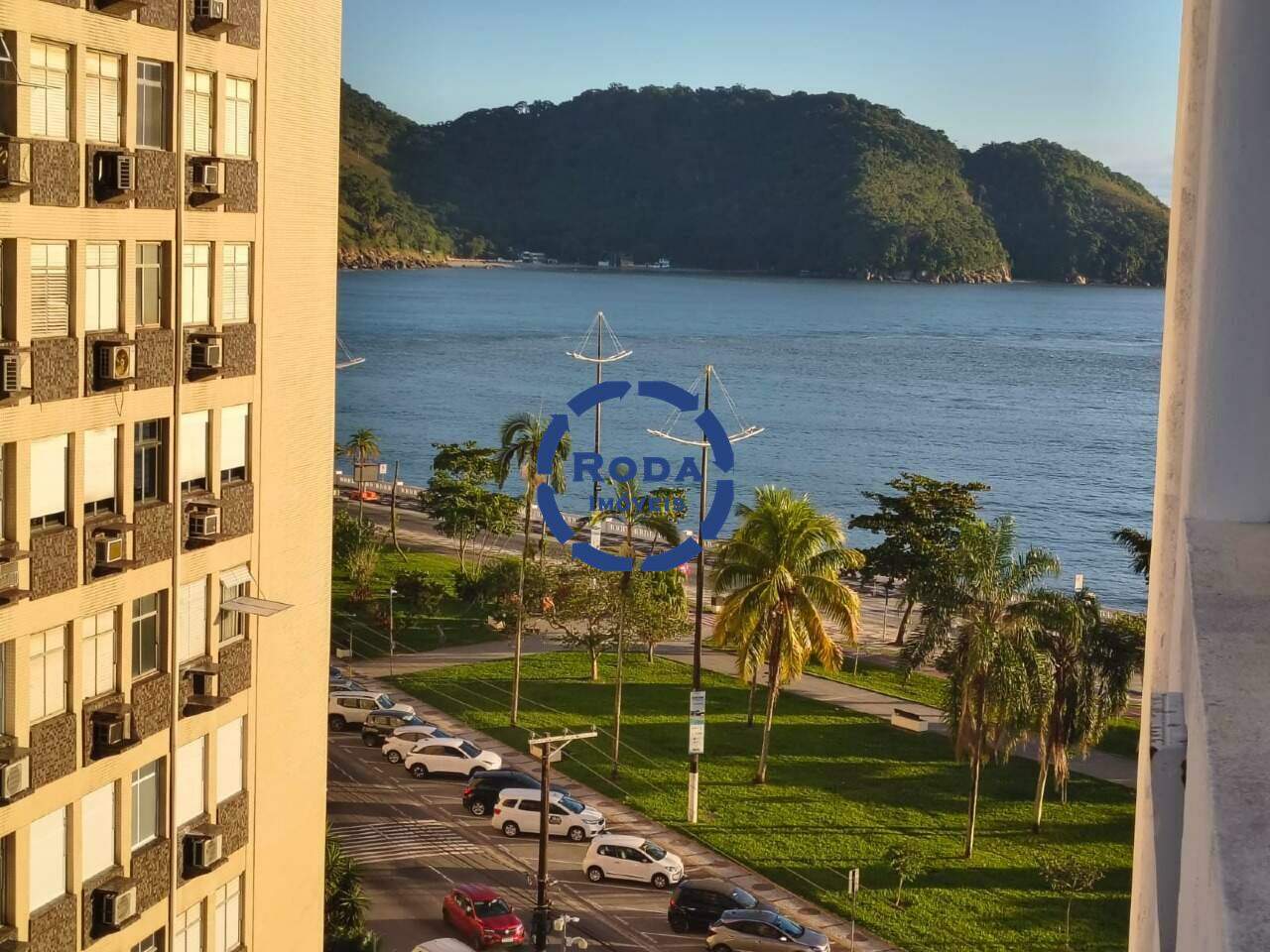Apartamento à venda no Ponta da Praia: 