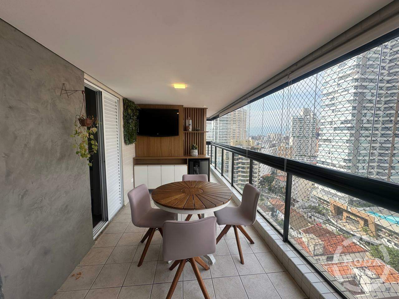 Apartamento para aluguel no Campo Grande: 