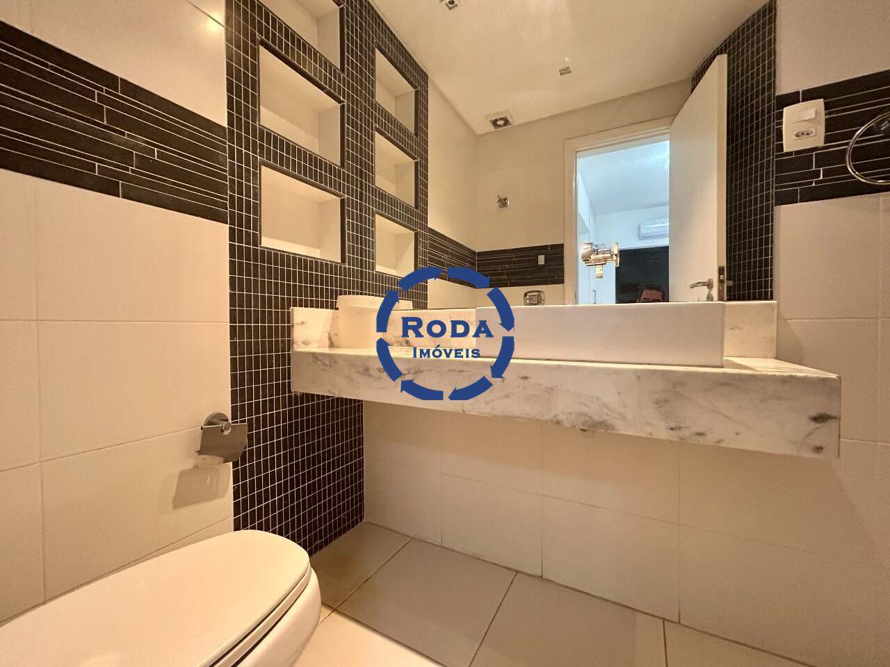 Apartamento à venda no Ponta da Praia: 