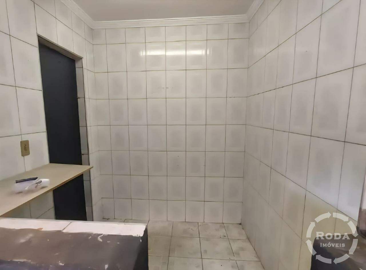 Galpão à venda no Macuco: 