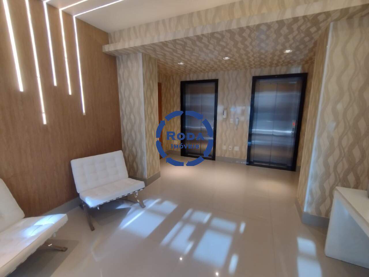 Apartamento à venda no Embaré: 