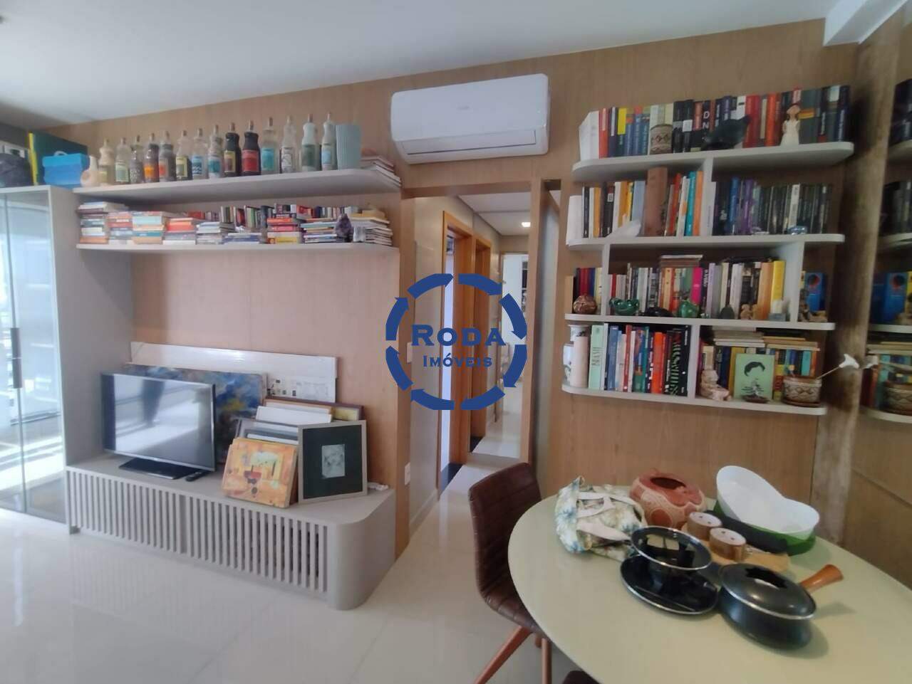 Apartamento à venda no Embaré: 