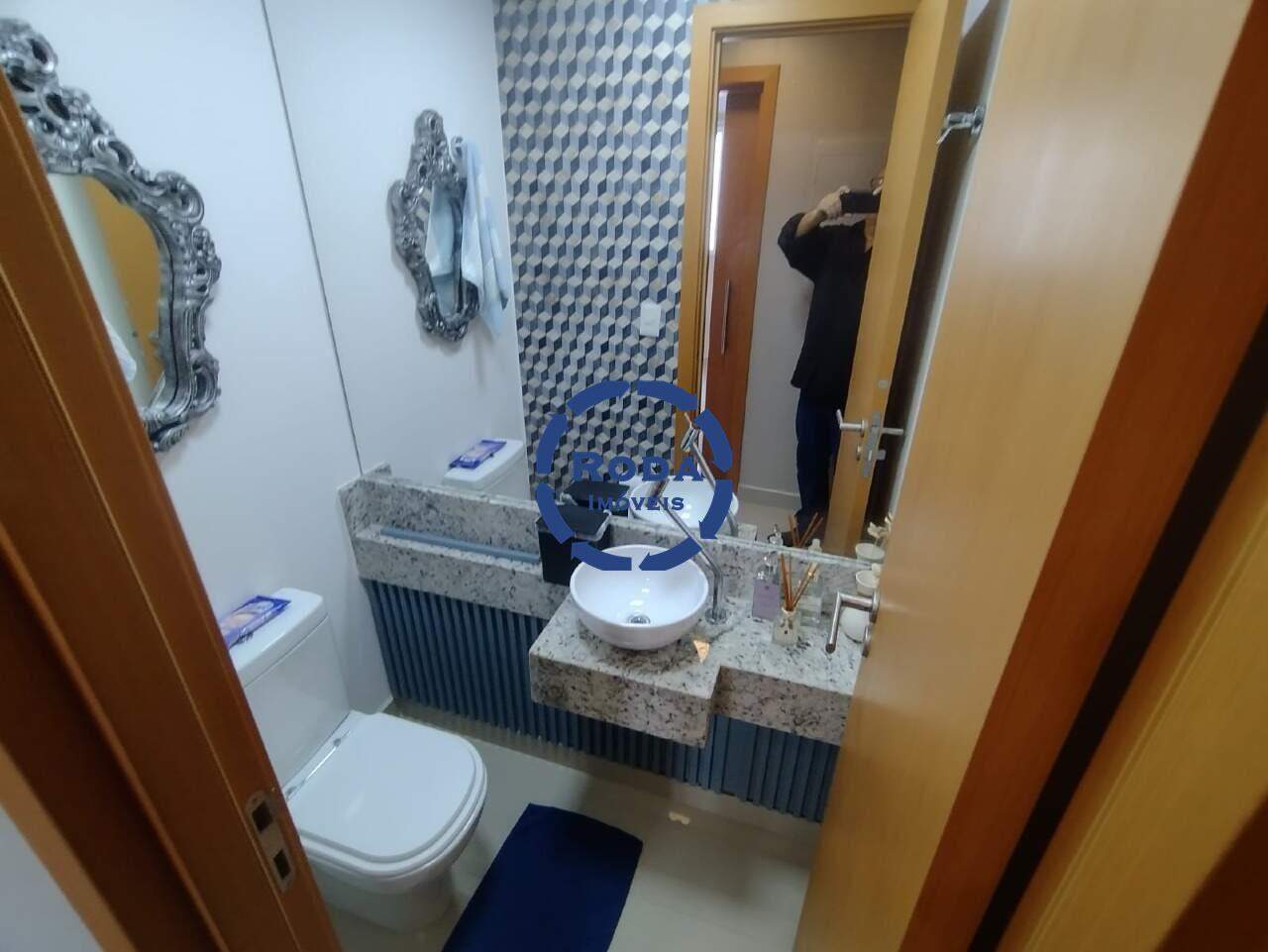 Apartamento à venda no Embaré: 