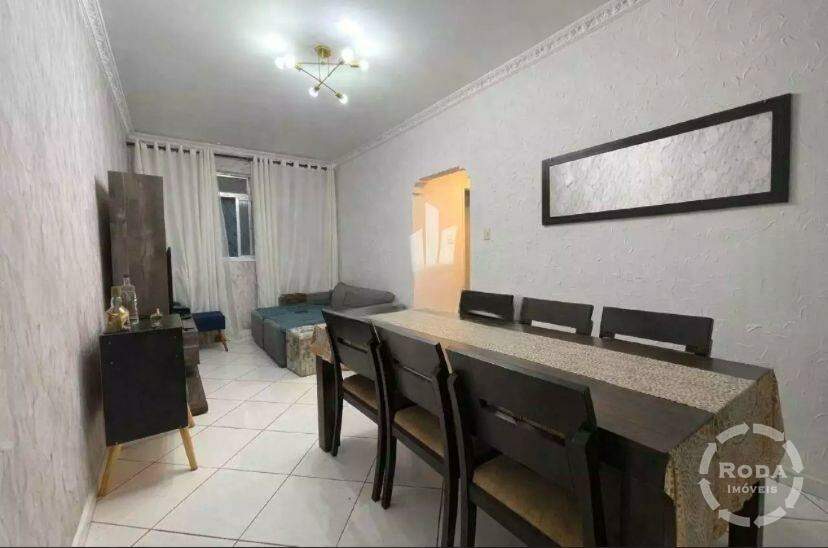 Apartamento Térreo à venda no Embaré: 