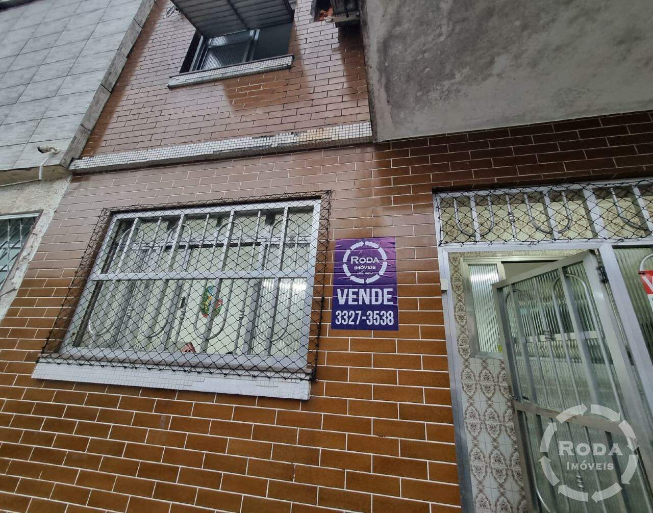 Sobrado Geminado à venda no Macuco: 